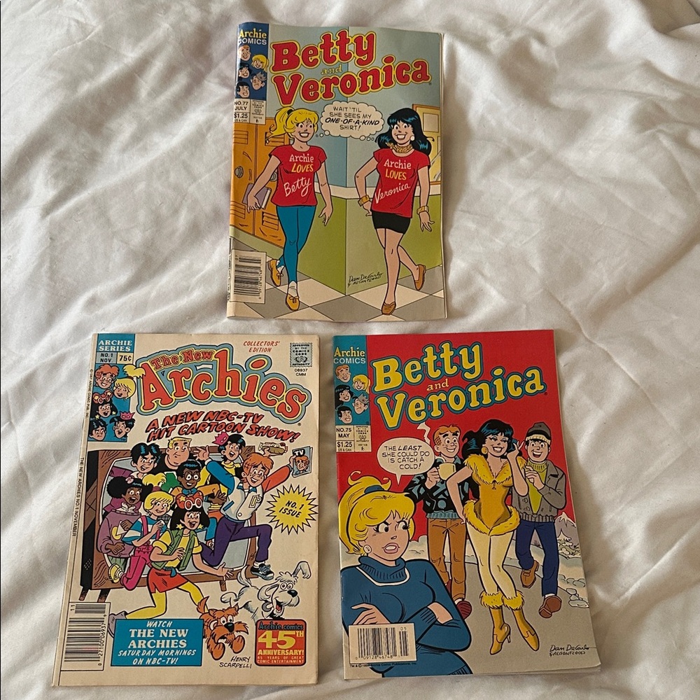 Betty and Veronica Comic Book Set - Vibrant Kids' Comics